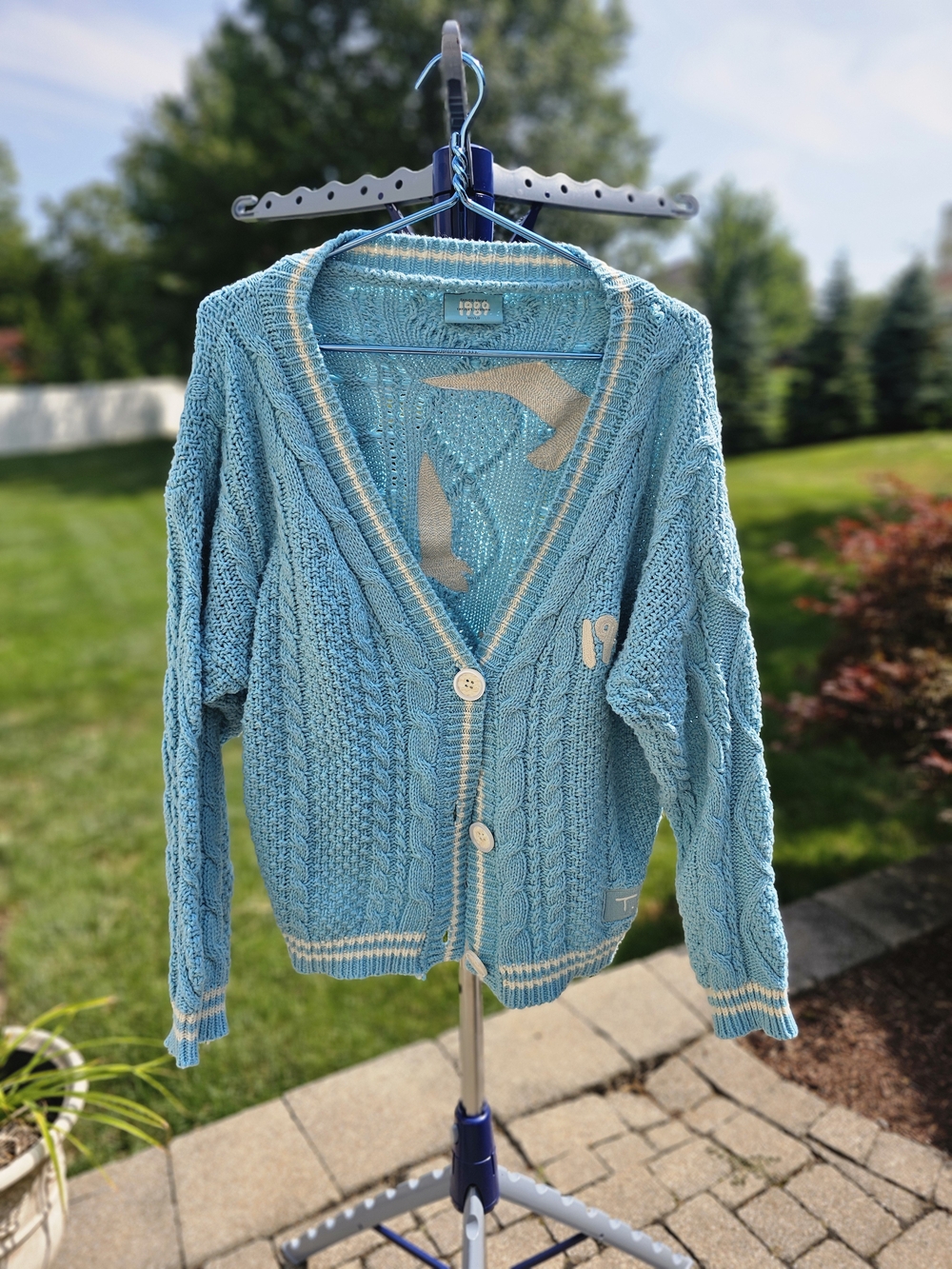 Taylor Swift 1989 Cardugan - Cozy Cable Knit Blue Women's Cardigan Sweater